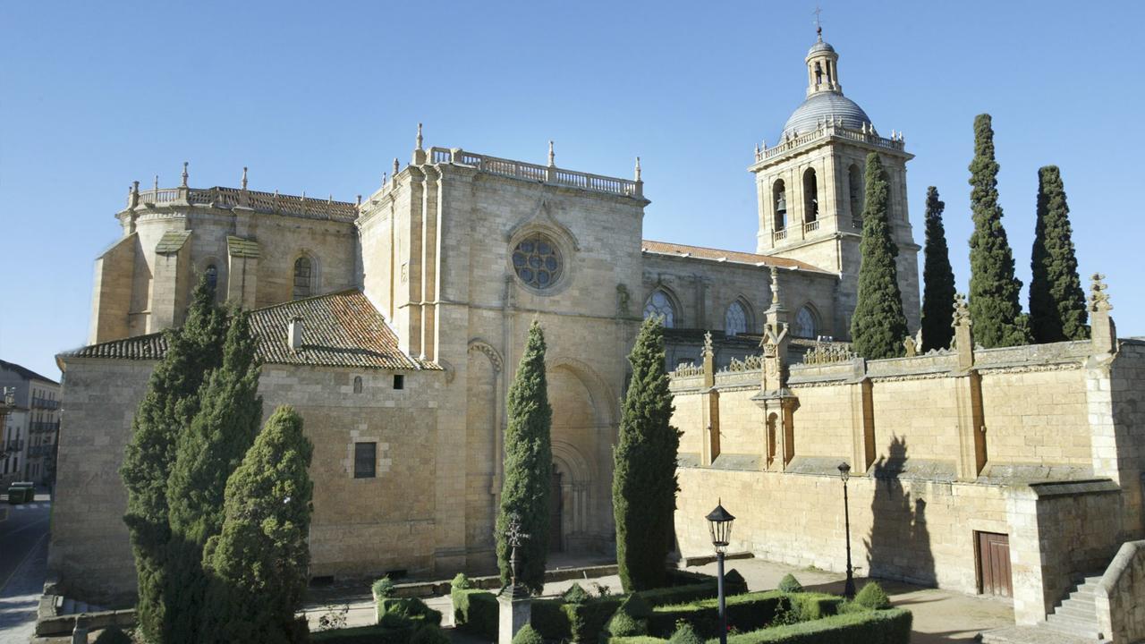 La Llave Del Campo Ciudad Rodrigo Bagian luar foto